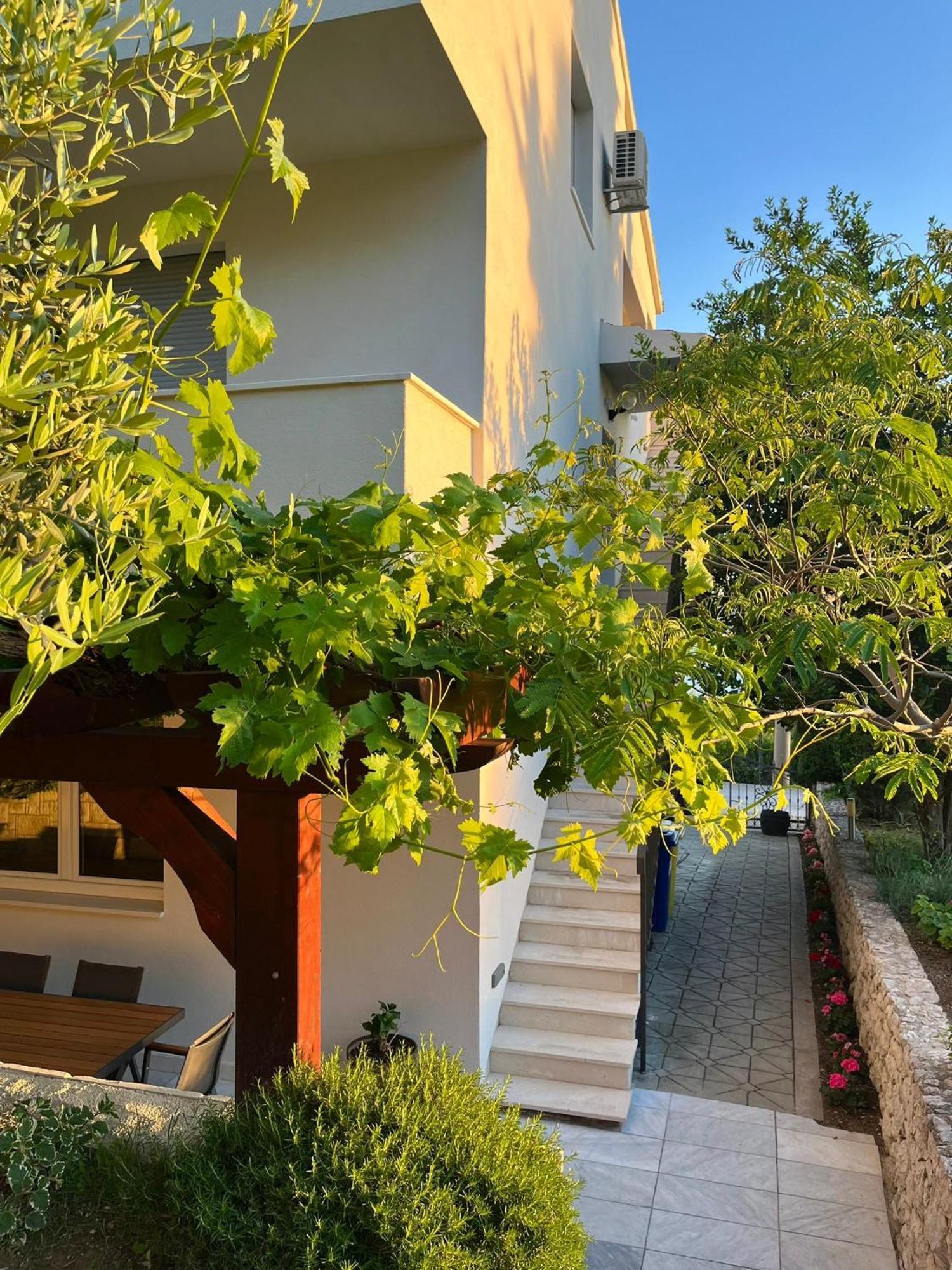 Apartments Curnic Jesenice  Exterior foto